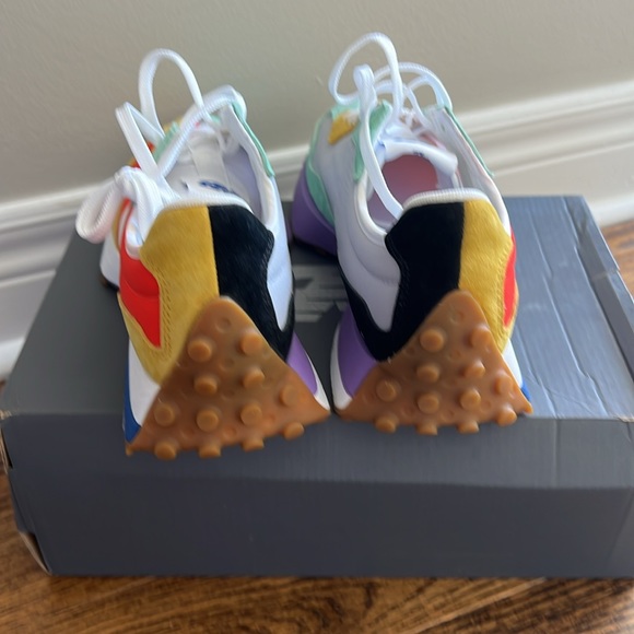 Brand new New Balance 327 Neo Flame - Picture 5 of 7